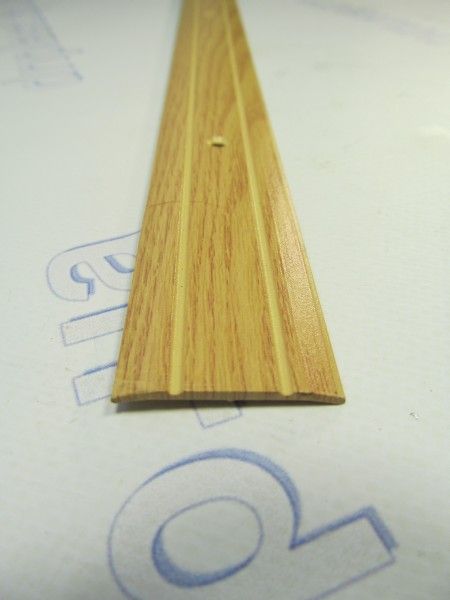 Порожки рифленый 30*3 Дуб светлый 0,9м