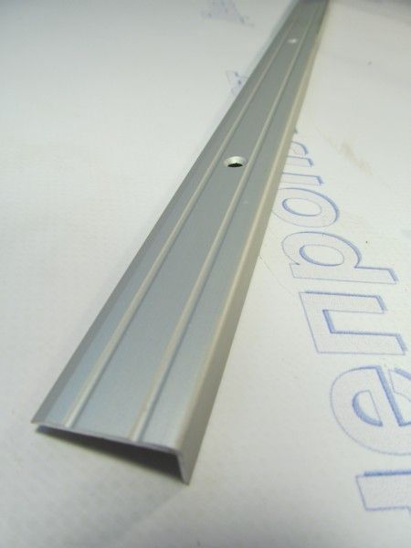 Порожек ступенька  25*10 серебро 1,8 м