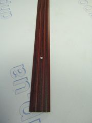 Порожки рифленый 25*3 Махагон 1,8 м