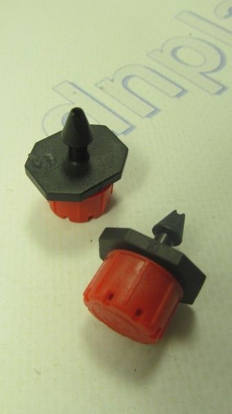 Капельница красная (капельный полив)