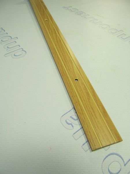 Порожки рифленый 30*3 Дуб светлый 0,9м