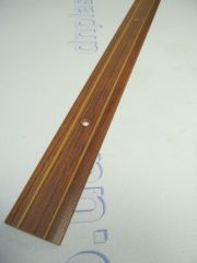 Порожки рифленый 30*3 Орех 1,8 м