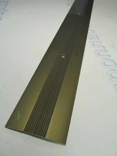 Порожек рифленый  50*4 бронза 0,9 м