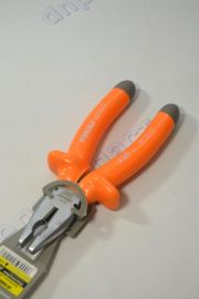 Плоскогубцы 200 мм, диэлектрические 1000В