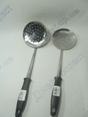 Шумовка нержавейка с пластиковой ручкой