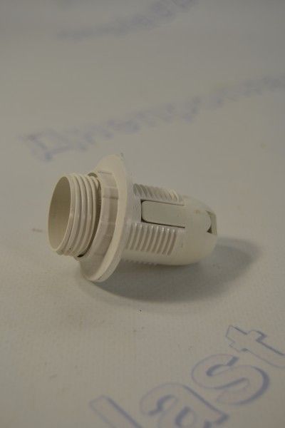 Патрон пластик-люстра БЕЛЫЙ Е14