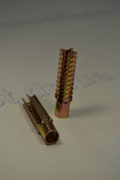 Анкерный дюбель для монтажа в пористых материалах 8х60 (ЖЦ)
