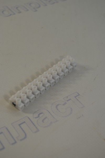 Клемные колодки 4мм