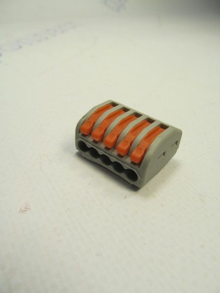 Соединитель клеммы на 5 проводов