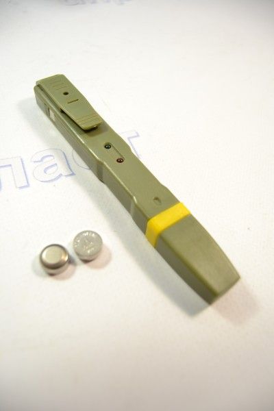 Индикатор скрытой проводки