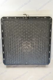 Люк квадратный 620*620 с замком черный (крышка 590*590,высота люка h-90мм)