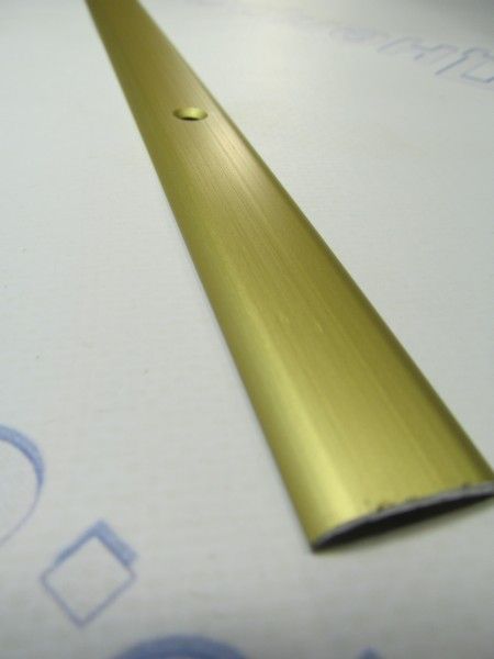 Порожек гладкий 20*4 золото 1,8 м
