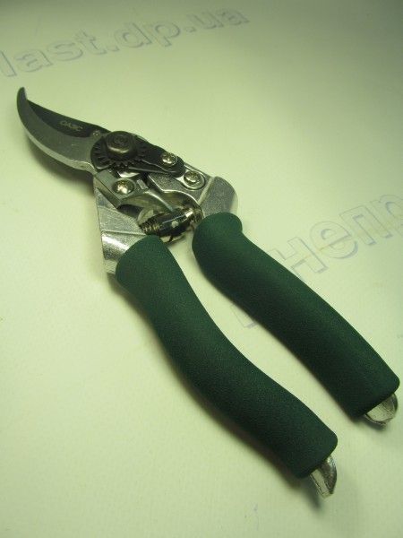 Секатор универсальный (с неопреновыми ручками) 739А-2 ОАЗИС