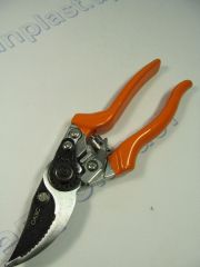 Секатор универс. d121мм/ 200мм, тефлон, зубчитое лезвие, прорез. рукоятка  (739АА-1)  ОАЗИС