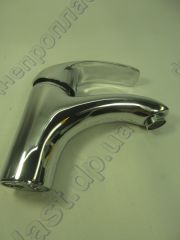 Смеситель  Q-TAP MARS CRM -001-умывальник литой (катридж-40мм)