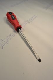 Отвертка плоская 6*125 INTERTOOL