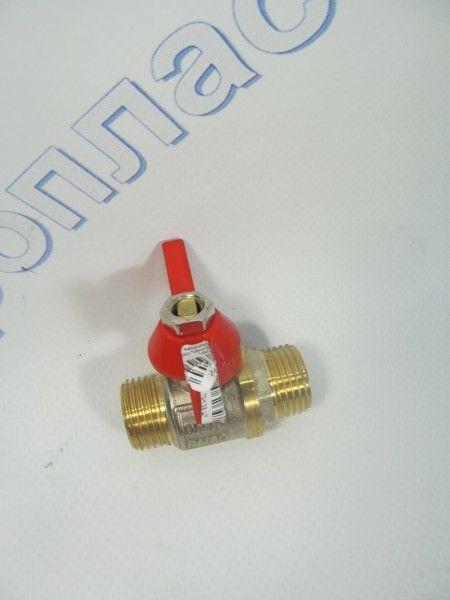 Кран шаровый бабочка 1/2 НН  (для воды)