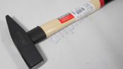 Молоток слесарный, деревянная ручка 400гр.