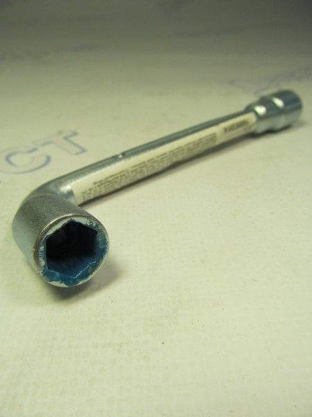 Ключ L- подобный 10 мм