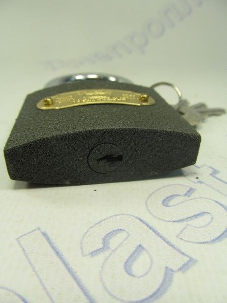 Замок навесной 63мм (серый)