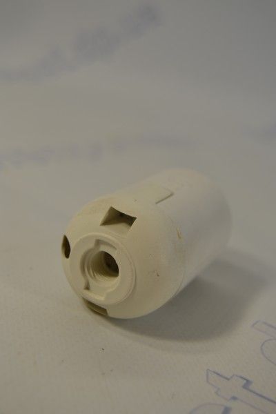 Патрон пластик подвесной БЕЛЫЙ Е27