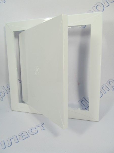 Люк сантехнический пласт. DR 200*200