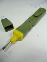 Индикатор скрытой проводки