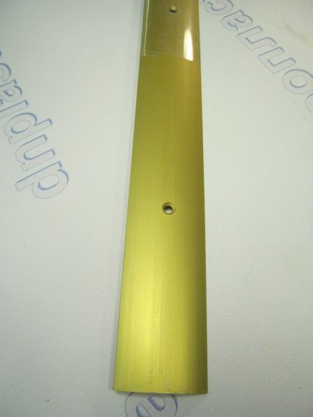 Порожек гладкий 40*5 золото 1,8 м