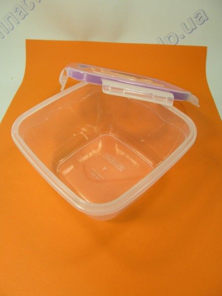 Контейнер ФРЕШ квадратный 0,9л