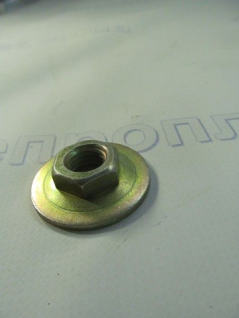 Гайка для болгарки