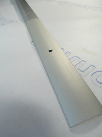 Порожек гладкий 30*5 серебро 1,8 м