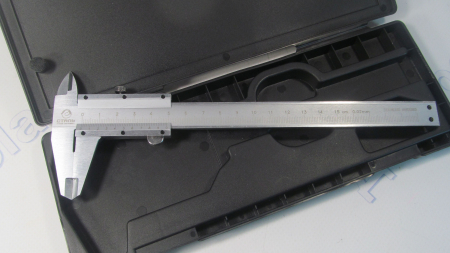 Штангенциркуль металлический 150мм, точность 0,02мм  Сталь