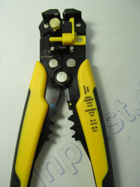 Съемник изоляции и обжиму автоматический СТАЛЬ