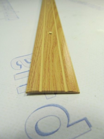 Порожки рифленый 30*3 Дуб светлый 0,9м