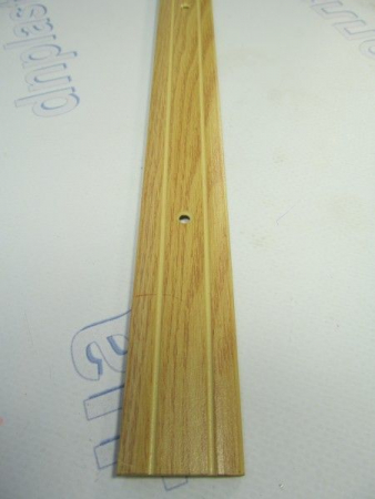 Порожки рифленый 30*3 Дуб светлый 1,8м