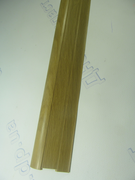 Плинтус пластиковый 2,5м 