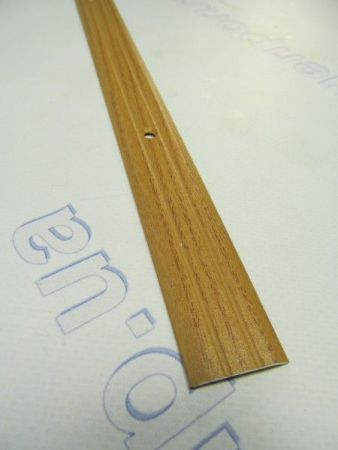 Порожки рифленый 25*3 Дуб темный 0,9 м