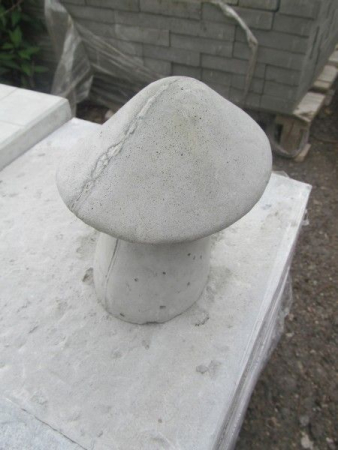 Декоративная фигура ГРИБ средний - 25см