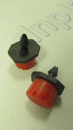 Капельница красная (капельный полив)