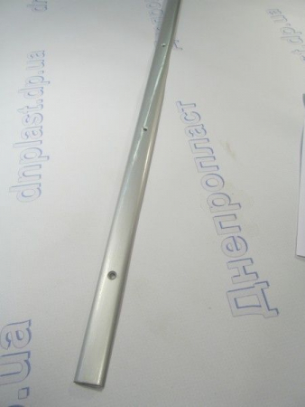 Порожек гладкий 20*4 серебро 0,9 м