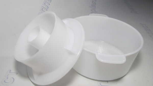 Форма для приготовления сыра в комплекте с поршнем