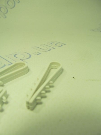 Кабельный крепеж круглый 8 (елочка)