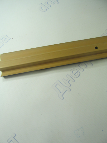 Плинтус пластиковый 2,5м 