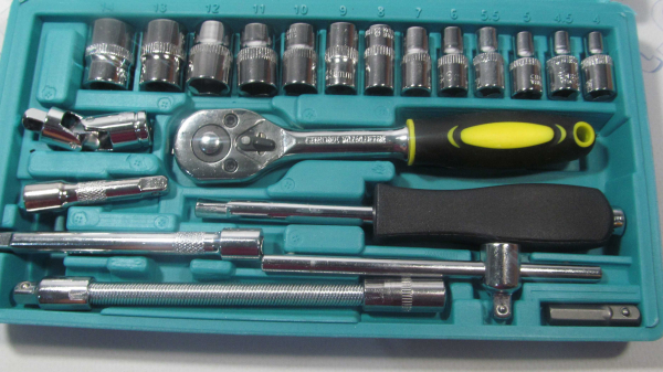 Набор насадок торцевых  с трещеткой 46шт