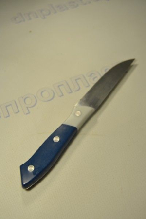 Нож кухонный,ручка бело голубая,лезвие 10 см