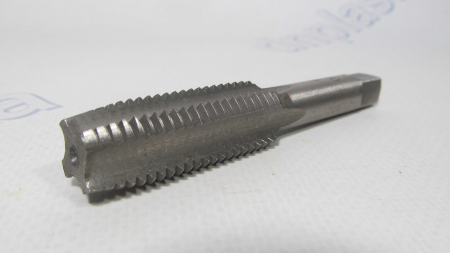 Метчик. М16 (шаг 2,0)