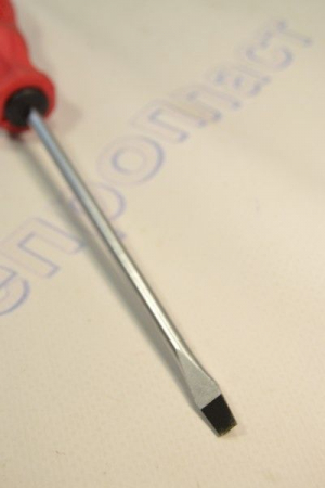 Отвертка плоская 5*125 INTERTOOL