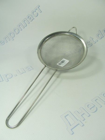Сито с широкими краями и ручкой d=12см