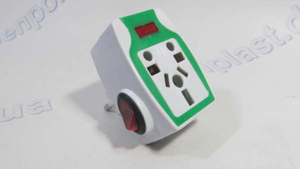 Переходник на евровилку английский с кнопкой белый 16А 250В