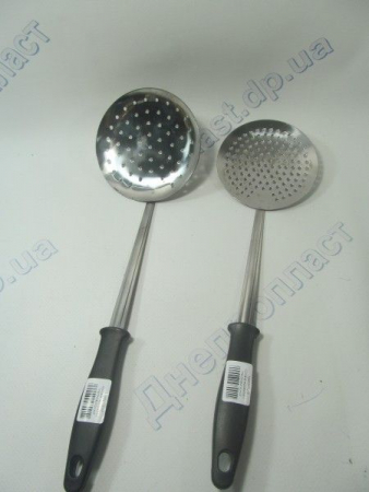 Шумовка нержавейка с пластиковой ручкой